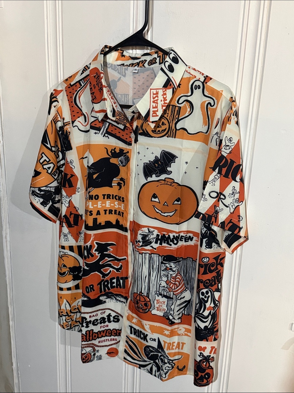 Halloween Graphic Short-Sleeve Button-Down Shirt - Orange & White